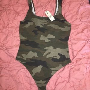 Camouflage body suit
